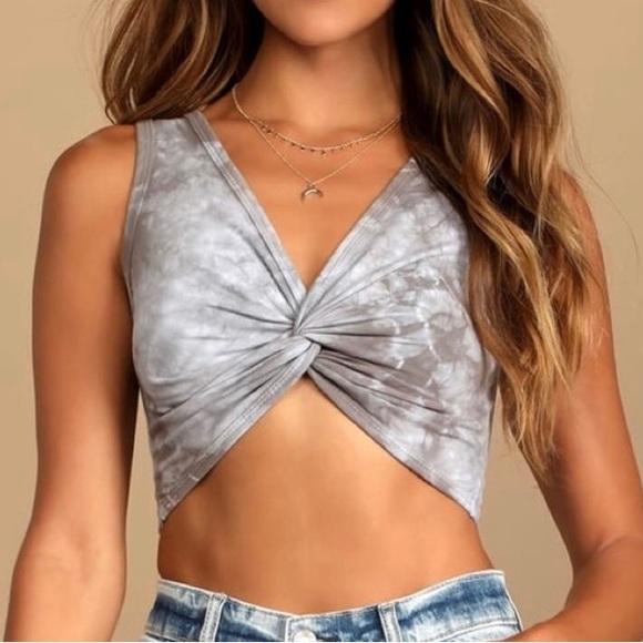 LULU’S Fit for Life Grey Multi Tie-Dye Twisted Reversible Crop Top. Size Small. - Picture 1 of 9